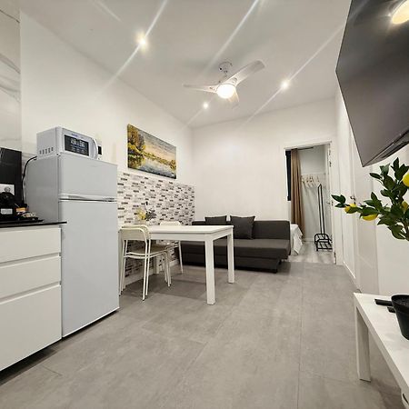 شقة Camp Nou Nueva Casa 91 لوسبيتاليت دي يوبريغات المظهر الخارجي الصورة